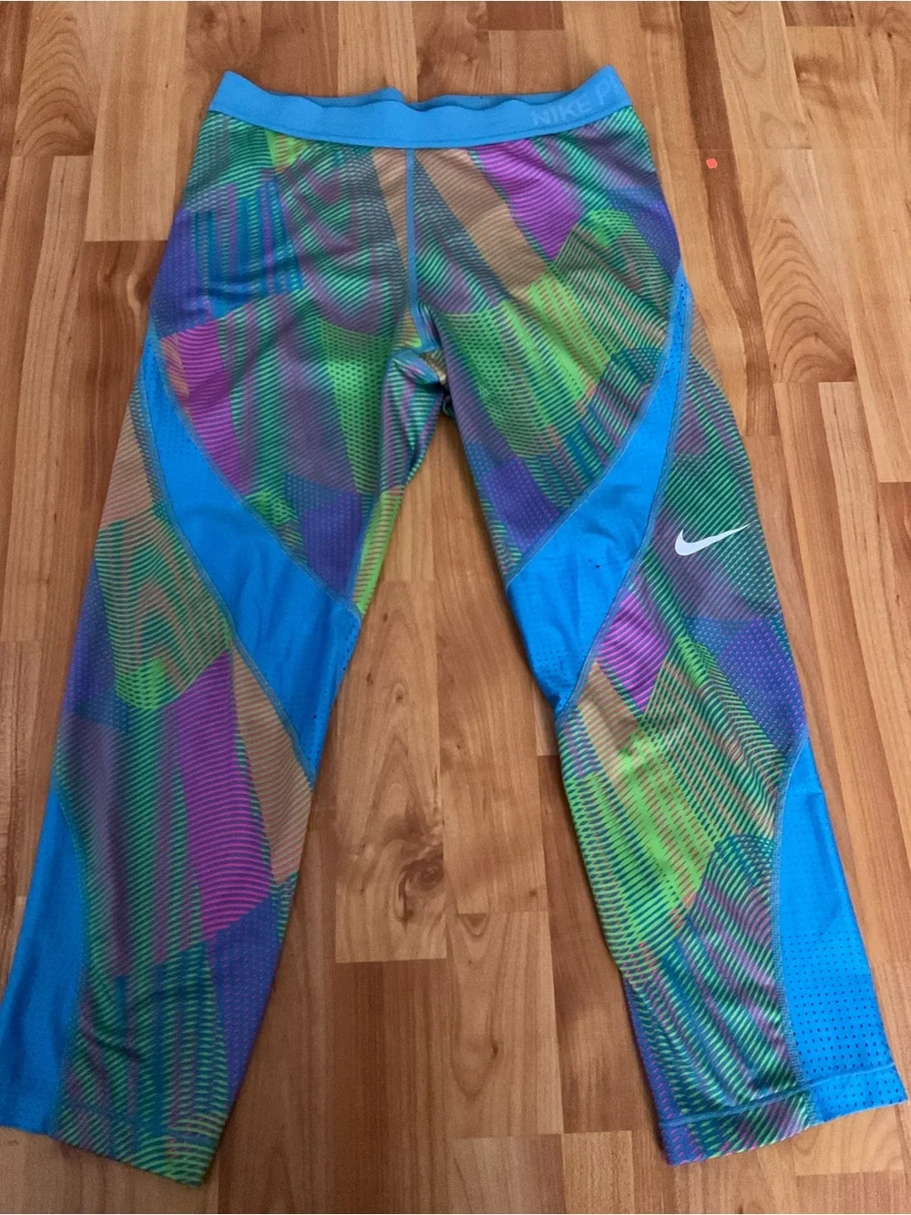 Nike Multicolor Capri Leggings with Blue Panels